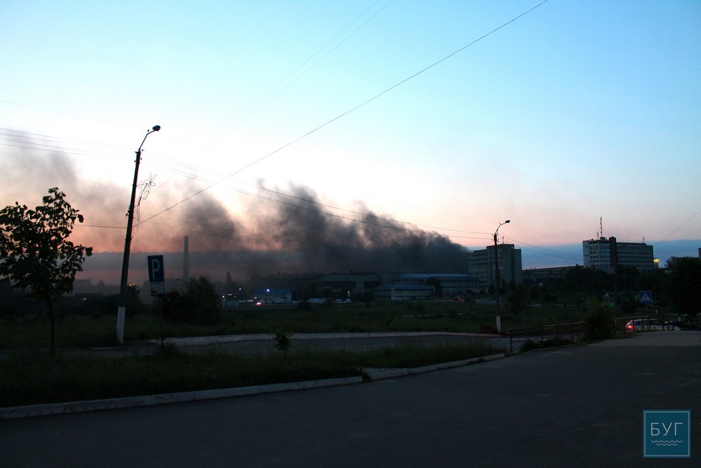 На Волыни ночью горел литейный завод На Волыни ночью горел литейный завод