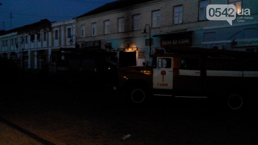 В центре Сум прогремел взрыв – подорвали офис «Свободы» (ФОТО)