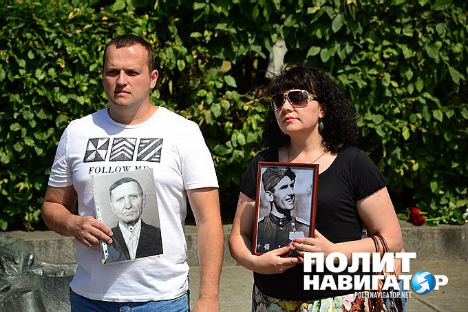 В центре Киева славили СССР, несмотря на запрет В центре Киева славили СССР, несмотря на запрет