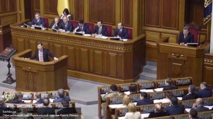 Министр экологии Украины обвинил Яценюка в коррупции: депутатам смешно Министр экологии Украины обвинил Яценюка в коррупции: депутатам смешно