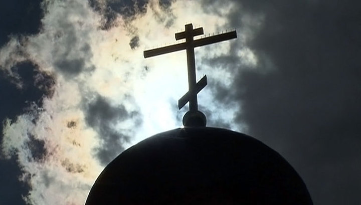 Украинские националисты захватили 23 храма Московского патриархата Украинские националисты захватили 23 храма Московского патриархата