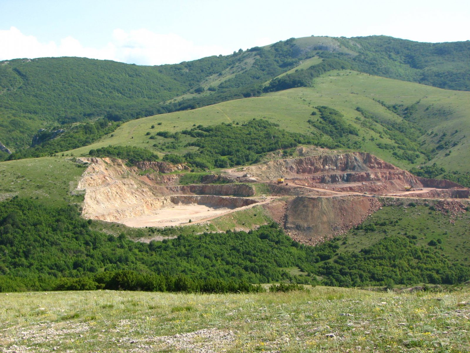 Жители Коктебеля записали обращение к Путину с требованием найти управу на украинских чиновников-перевертышей Жители Коктебеля записали обращение к Путину с требованием найти управу на украинских чиновников-перевертышей