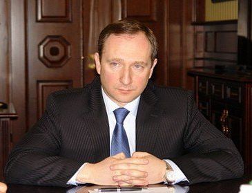 Глава Харьковской ОГА запретил вручать повестки на улицах Глава Харьковской ОГА запретил вручать повестки на улицах