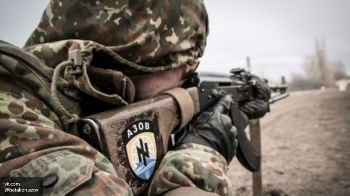 Министр обороны Канады сравнил батальон «Азов» с паршивой овцой Министр обороны Канады сравнил батальон «Азов» с паршивой овцой