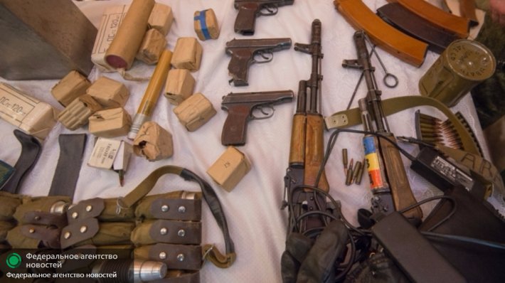 МВД ЛНР объявляет месяц открытых дверей для владельцев оружия МВД ЛНР объявляет месяц открытых дверей для владельцев оружия