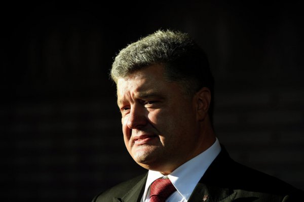 Порошенко подписал законы о денонсации военного сотрудничества с РФ