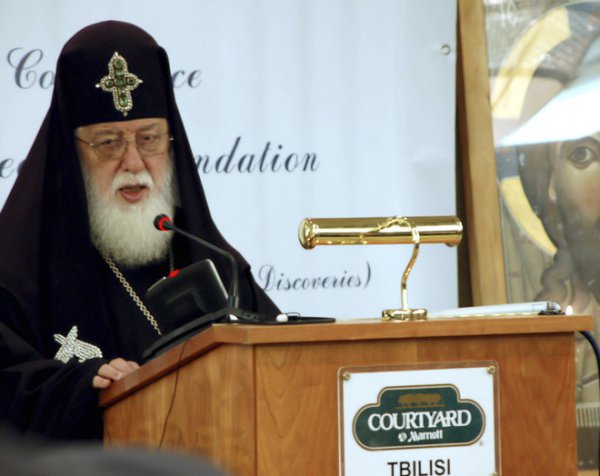 Патриарх Грузии заявил, что зоопарк Тбилиси затопило из-за коммунистов