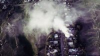 Каратели обстреливают жилые дома. Кадры с беспилотника