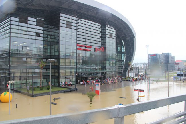 Последствия наводнения в центре Сочи