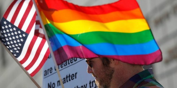 Керри: США будут добиваться равных прав для геев во всем мире