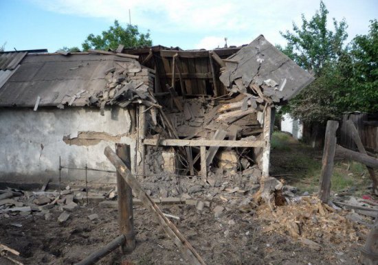 Горловка и поселок Октябрьский в Донецке подверглись обстрелу со стороны укрофашистов