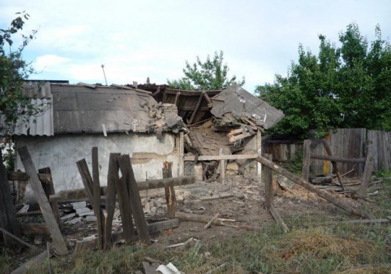 Горловка и поселок Октябрьский в Донецке подверглись обстрелу со стороны укрофашистов