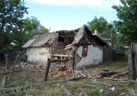 Горловка и поселок Октябрьский в Донецке подверглись обстрелу со стороны укрофашистов