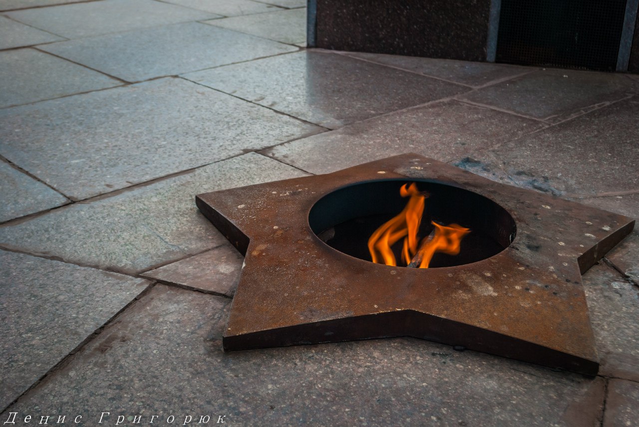 Митинг-реквием "Не забудем, не простим: Славянск" Митинг-реквием "Не забудем, не простим: Славянск"