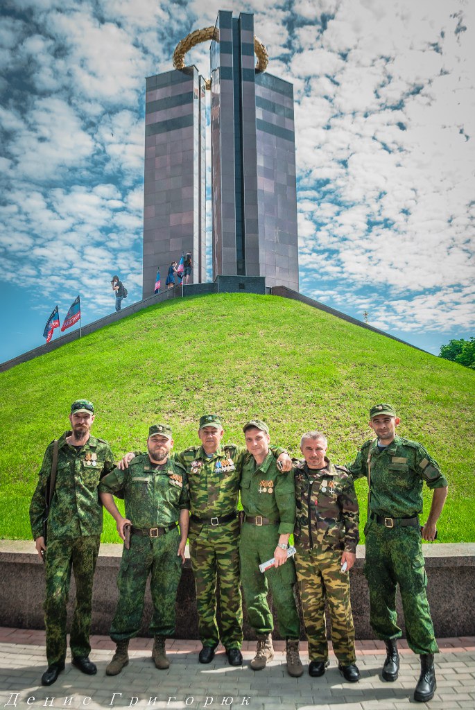 Митинг-реквием "Не забудем, не простим: Славянск" Митинг-реквием "Не забудем, не простим: Славянск"