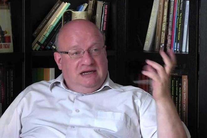 Наливайченко шел по коридору... Наливайченко шел по коридору...