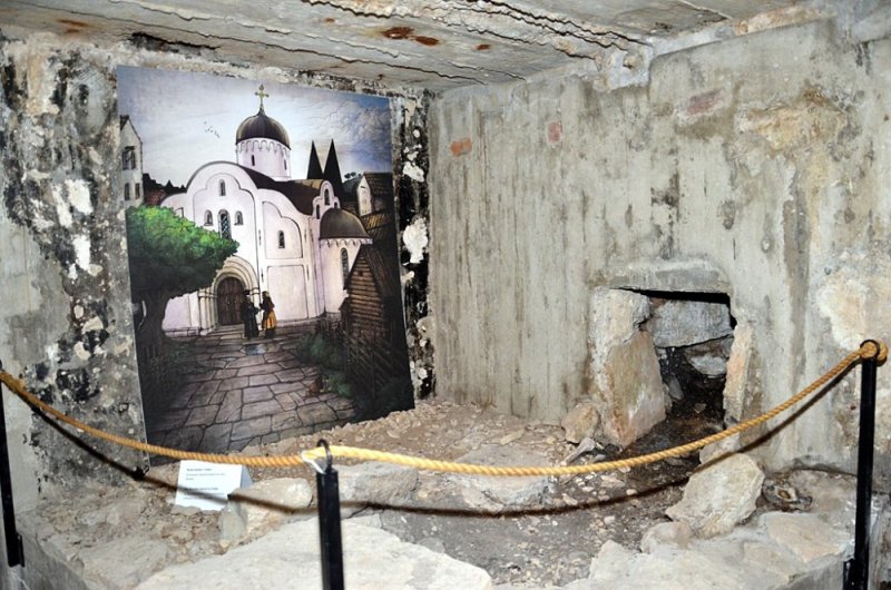 В Швеции выставлены на продажу руины православного храма и останки русского священника В Швеции выставлены на продажу руины православного храма и останки русского священника