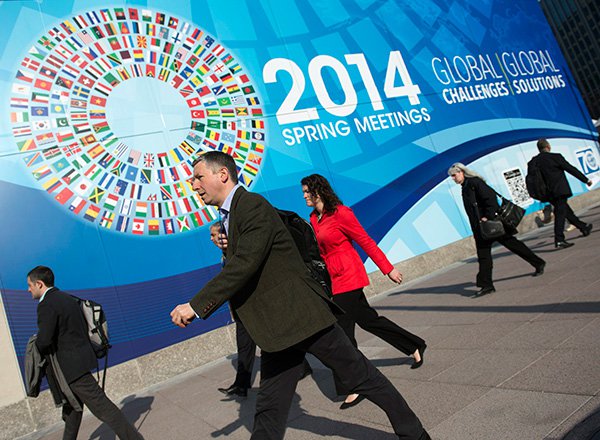 Россия может выйти из МВФ Россия может выйти из МВФ