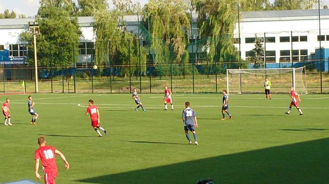 В Луганск вернулся большой футбол В Луганск вернулся большой футбол