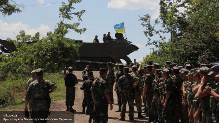 Более 20 батальонов МВД Украины выступили против «Правого сектора» Более 20 батальонов МВД Украины выступили против «Правого сектора»