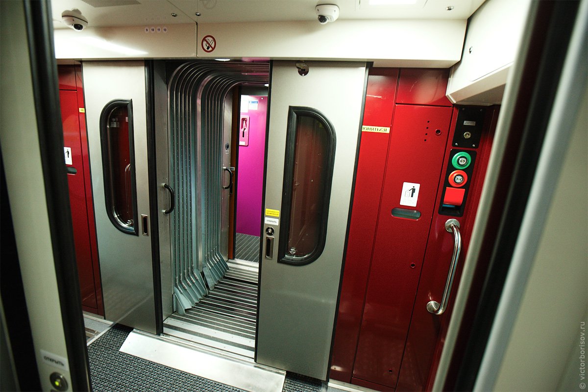 Лучше, чем «Сапсан». Обзор двухэтажного сидячего поезда Москва-Воронеж