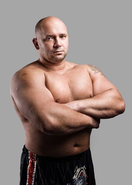 Бандеровцы убивали наших женщин и детей, а мы сейчас шлём им помощь — польский тяжёлоатлет Бандеровцы убивали наших женщин и детей, а мы сейчас шлём им помощь — польский тяжёлоатлет