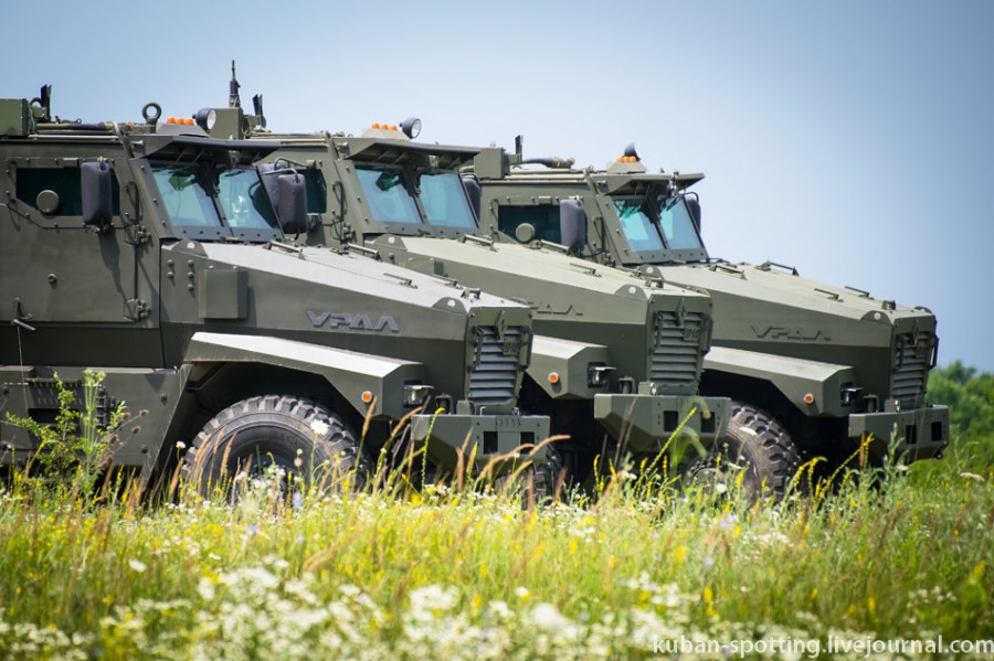 «Безумный Макс» отдыхает: несокрушимая мощь украинских шушпанцеров «Безумный Макс» отдыхает: несокрушимая мощь украинских шушпанцеров