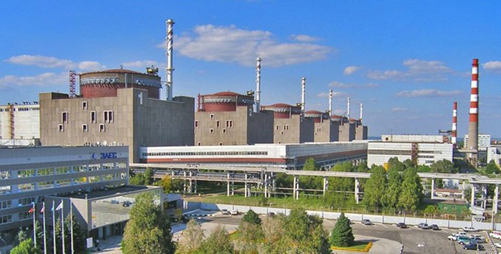 Политика Украины: Лишь бы не как у «клятых москалей»!