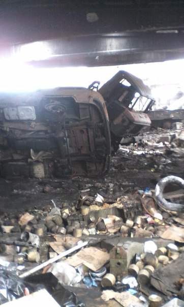 Говорили вам укропам: Отведите технику от линии разграничения! Говорили вам укропам: Отведите технику от линии разграничения!