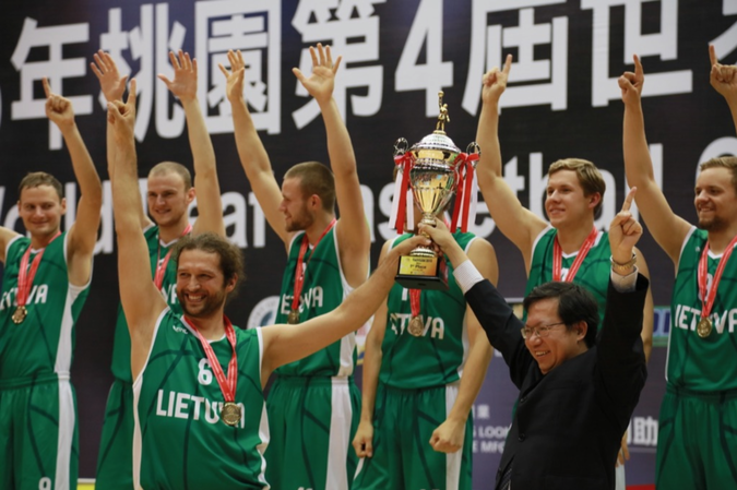 Оскорбленная Литва принимает извинения Тайваня за гимн СССР Оскорбленная Литва принимает извинения Тайваня за гимн СССР