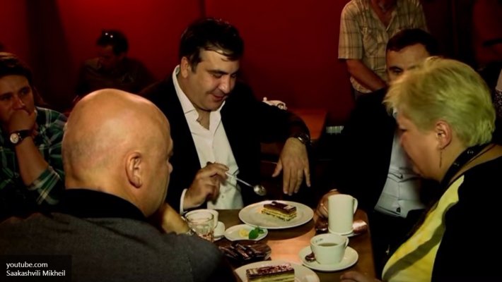 Саакашвили не пустит в клуб «Ибица» Тимати и прочих «приспешников Путина» Саакашвили не пустит в клуб «Ибица» Тимати и прочих «приспешников Путина»