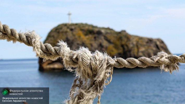 Французских депутатов, посетивших Крым, пугают украинской тюрьмой Французских депутатов, посетивших Крым, пугают украинской тюрьмой