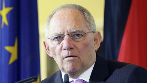 Вольфганг Шойбле выступил за лишение ЕК политических полномочий Вольфганг Шойбле выступил за лишение ЕК политических полномочий