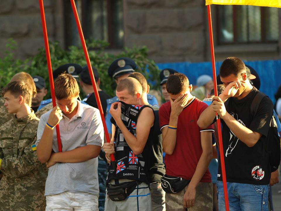 Новые "достижения" и скромное обаяние свидетелей секты майдана... Новые "достижения" и скромное обаяние свидетелей секты майдана...