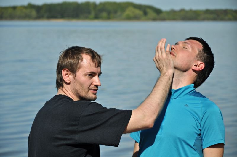 Невидимые удары для городской самозащиты Невидимые удары для городской самозащиты