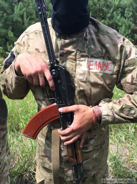 «Белорусские хлопцы» пополнят новое подразделение «Правого сектора» «Белорусские хлопцы» пополнят новое подразделение «Правого сектора»