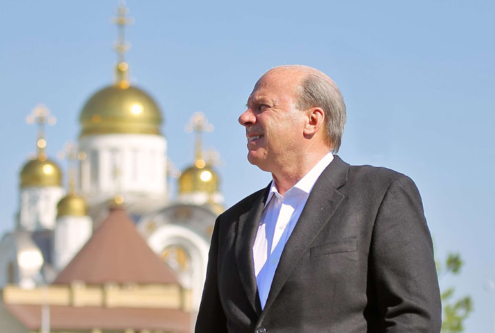 Канадский хоккейный тренер Майк Кинэн хочет получить гражданство РФ