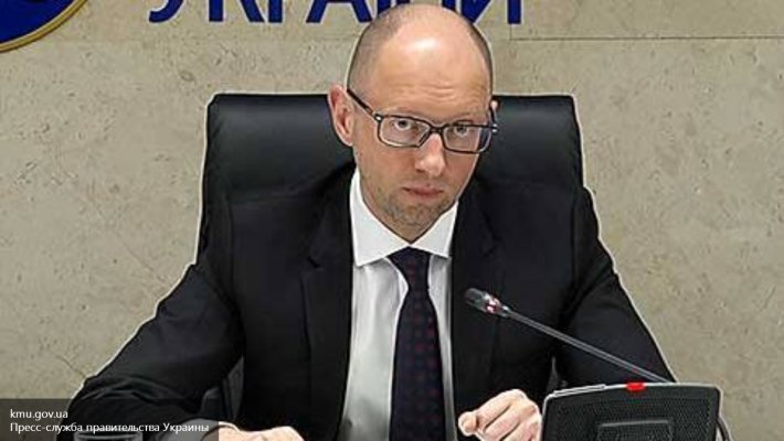 Украинская оппозиция посоветовала Яценюку быть мужчиной Украинская оппозиция посоветовала Яценюку быть мужчиной