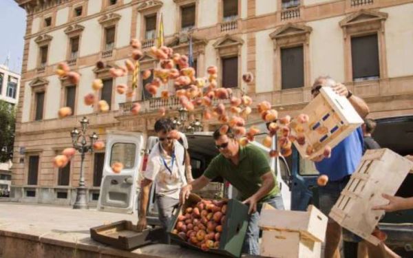 Смерть рядового персика Смерть рядового персика