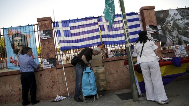 Times: «Пособники» Путина растут в Европе как грибы Times: «Пособники» Путина растут в Европе как грибы