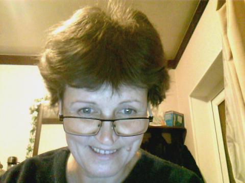 «Юная бандеровка» из Крыма оказалась немолодой домохозяйкой «Юная бандеровка» из Крыма оказалась немолодой домохозяйкой