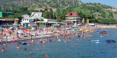 Корчинский предложил брать на карандаш украинцев, отыхающих в Крыму, дабы затем их убить и отнять имущество Корчинский предложил брать на карандаш украинцев, отыхающих в Крыму, дабы затем их убить и отнять имущество