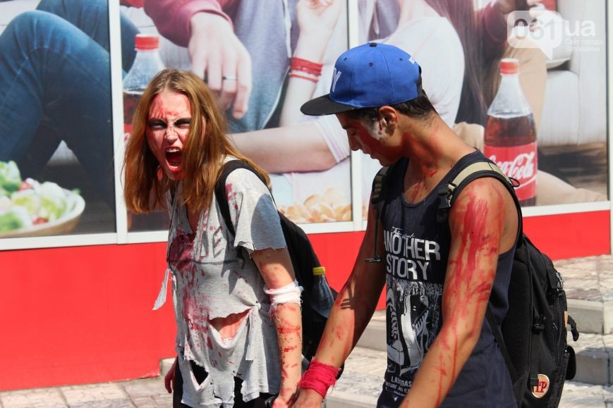 Зомби-апокалипсис в Запорожье после которого сгорела Запорожская Сечь Зомби-апокалипсис в Запорожье после которого сгорела Запорожская Сечь