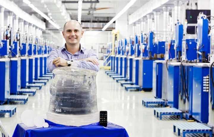 Российский "Монокристалл" признан крупнейшим в мире производителем искусственных сапфиров