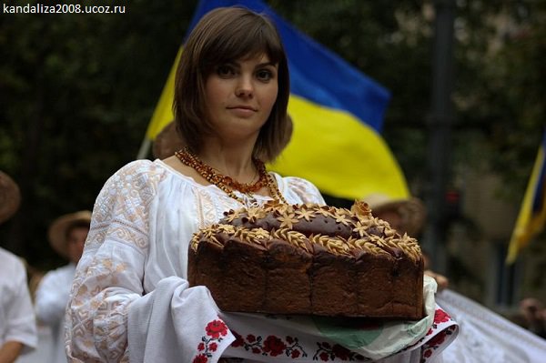 В День независимости Украина ставит себя в зависимость от России В День независимости Украина ставит себя в зависимость от России