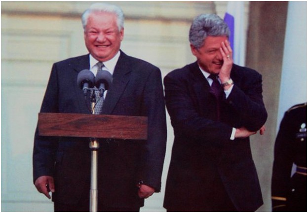 Хунту гонят на убой? Юрий Селиванов Хунту гонят на убой? Юрий Селиванов