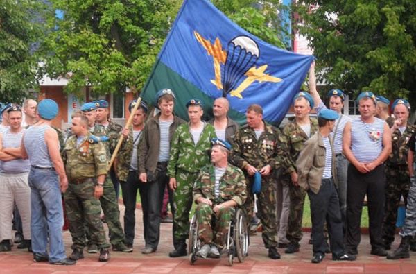 19 августа - день рождения русской тельняшки