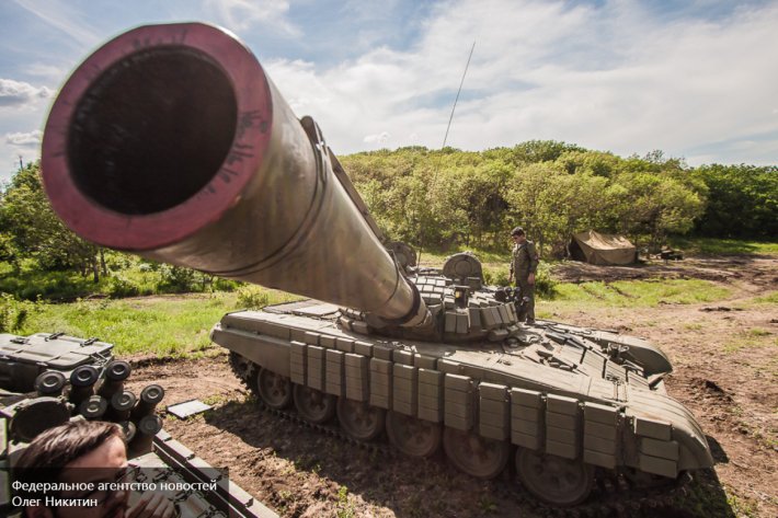 Силовики усилили натиск на позиции ДНР и готовятся наступать Силовики усилили натиск на позиции ДНР и готовятся наступать