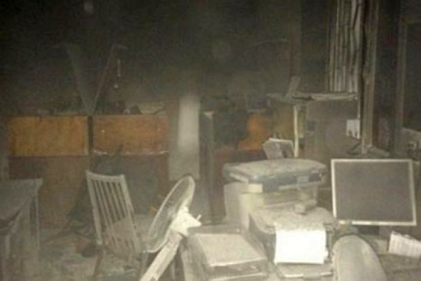 В Донецкой области военкомат забросали коктейлями Молотова В Донецкой области военкомат забросали коктейлями Молотова