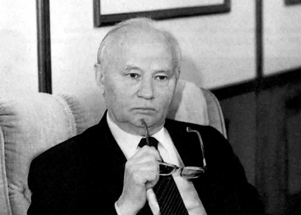 Почему КГБ не спас ГКЧП?